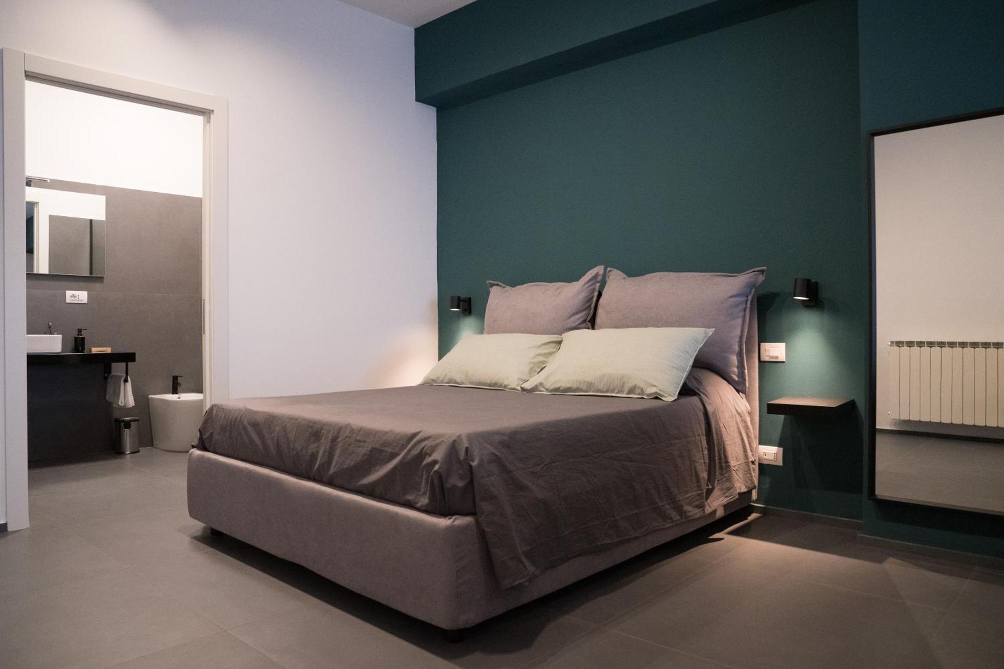 Okto Apartments Milazzo Buitenkant foto